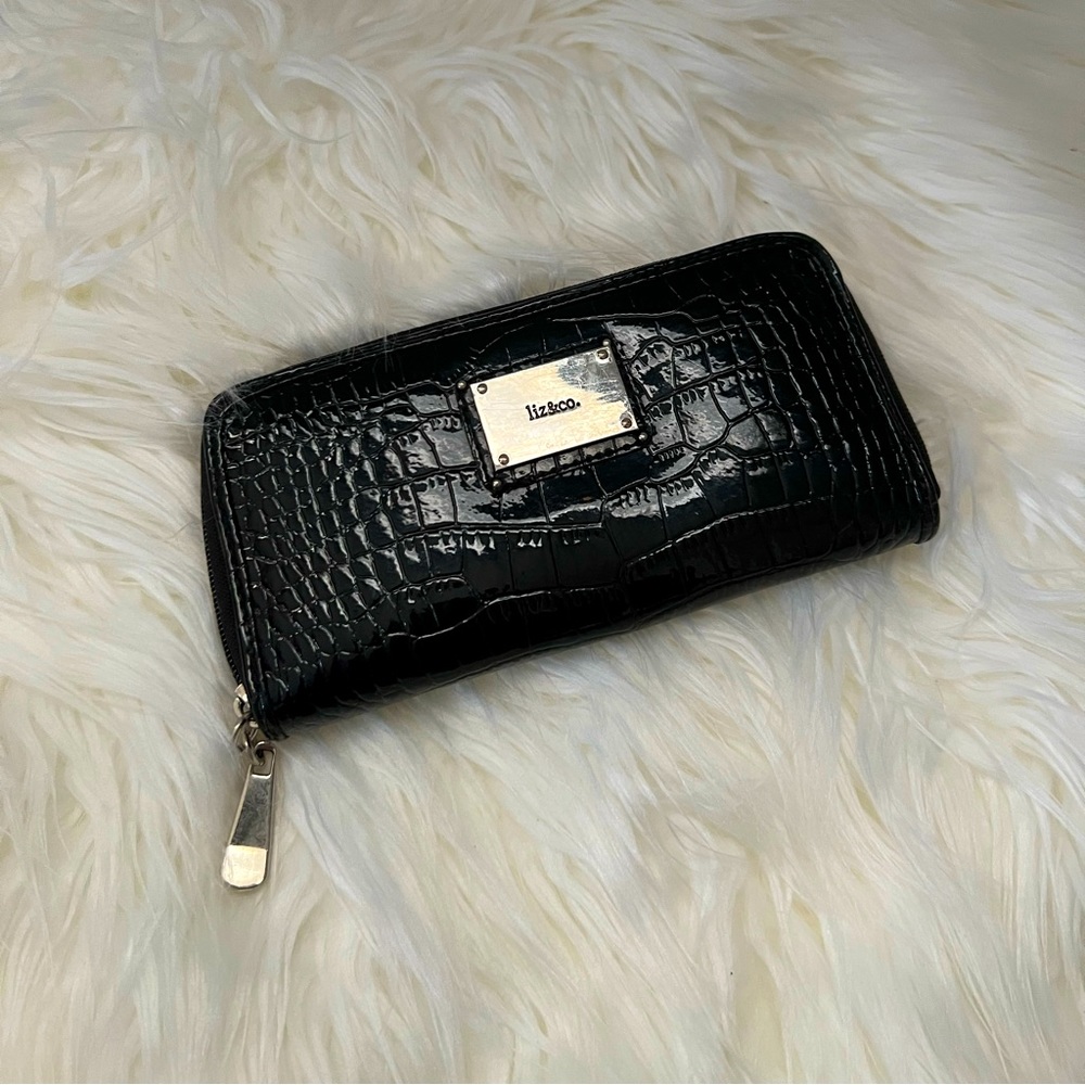 Black Leather Liz&Co Wallet